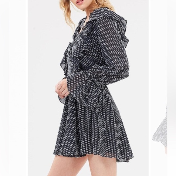 Shona Joy Black Ruffle Mini Dress size S - Picture 3 of 10